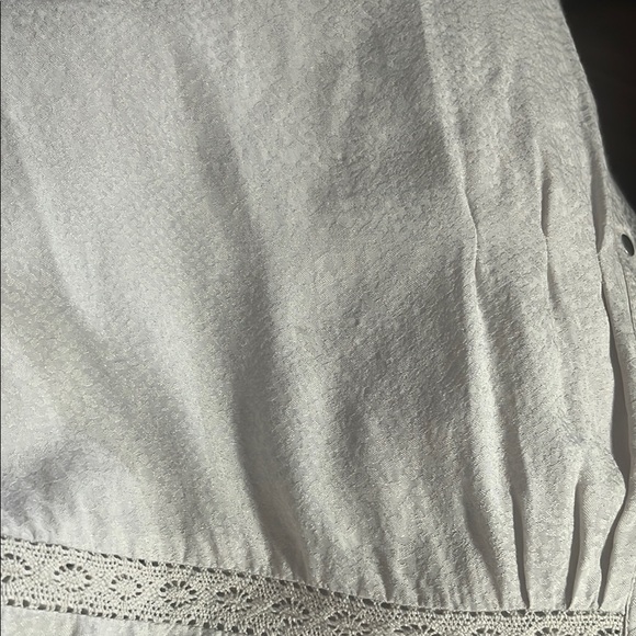 Comptoir Des Cotonniers Light Grey Snap Front Blouse Size Small - Picture 9 of 9